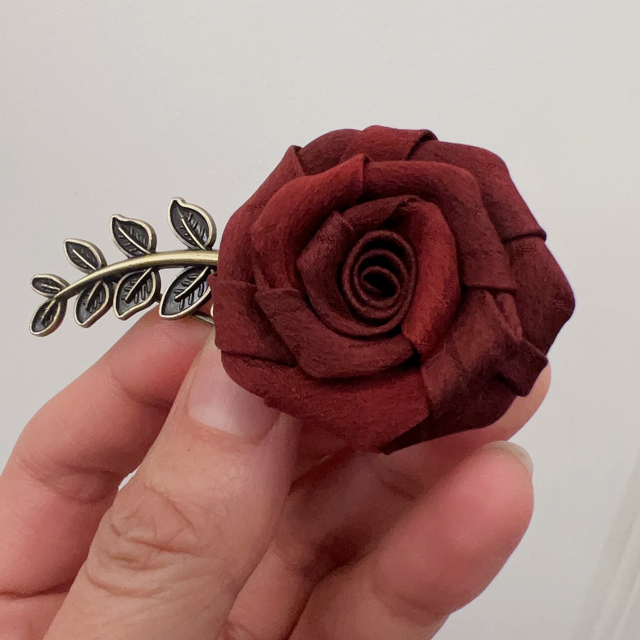 香云纱手工制作胸针玫瑰花造型设计个性创意高雅艺术百搭