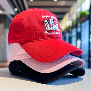 红色斑点狗棒球帽男女百搭ins韩系情侣鸭舌帽休闲显脸小遮阳帽子