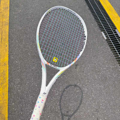 日本白彩yonex网球拍ezone