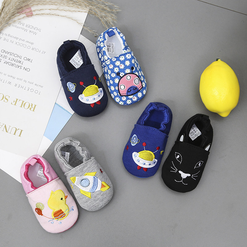 春秋6-12月学步鞋男婴幼儿防滑软底单鞋女宝宝地板鞋1-3岁不掉鞋