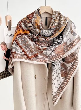 高加索轻奢丝毛围巾女春秋季手工卷边大方巾保暖披肩两用女