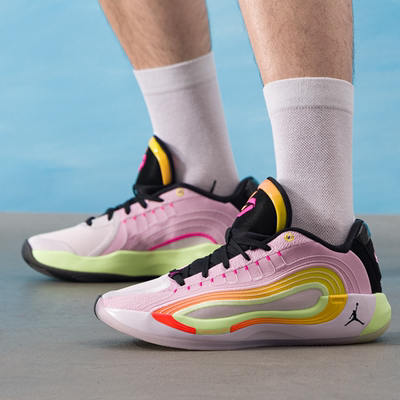 NIKE/耐克男夏季JORDAN LUKA 4粉橙东契奇4实战篮球鞋IB7904-600