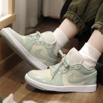 NIKE耐克女鞋休闲鞋25款AIR JORDAN 1绿色运动篮球鞋HF4078-100