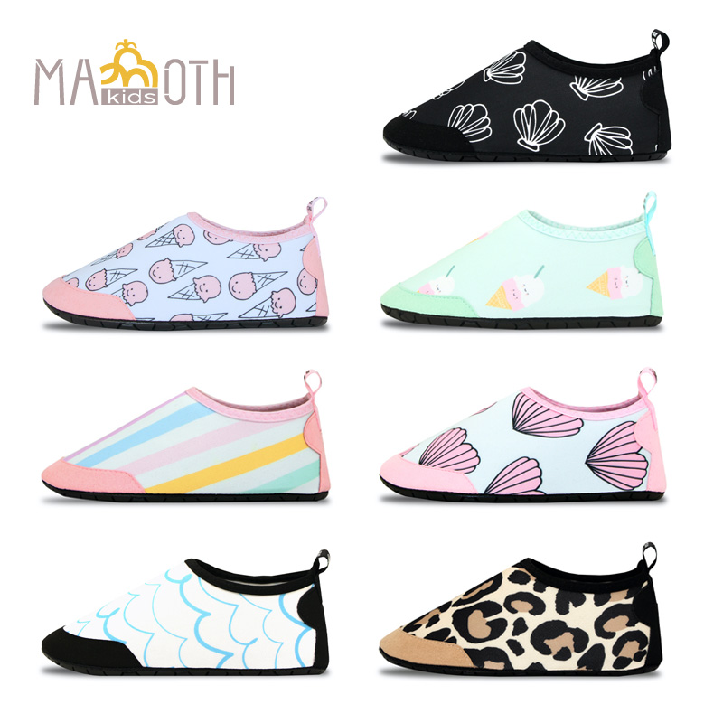 荷兰儿童防滑柔软沙滩鞋