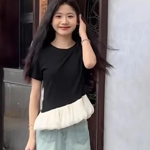 小个子甜辣妹黑色正肩短袖 t恤女夏季 不规则蓬蓬花边裙摆上衣小衫