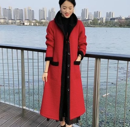 2024新款冬季风衣女棉衣加绒加厚中长款宽松中老年妈妈装外套大衣