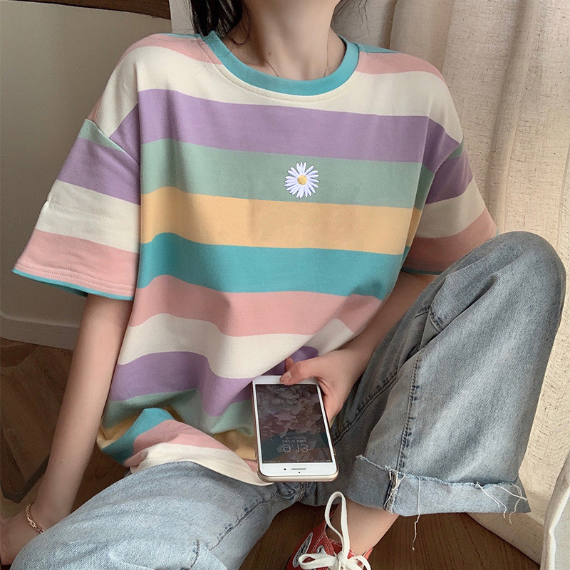 實拍彩虹條紋小雛菊短袖恤女韓版潮網紅超火上衣