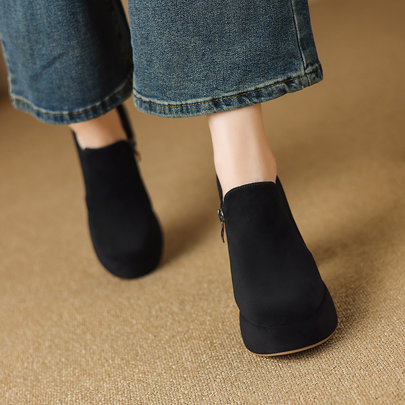 11.5cm真羊反皮粗跟坡跟时尚百搭