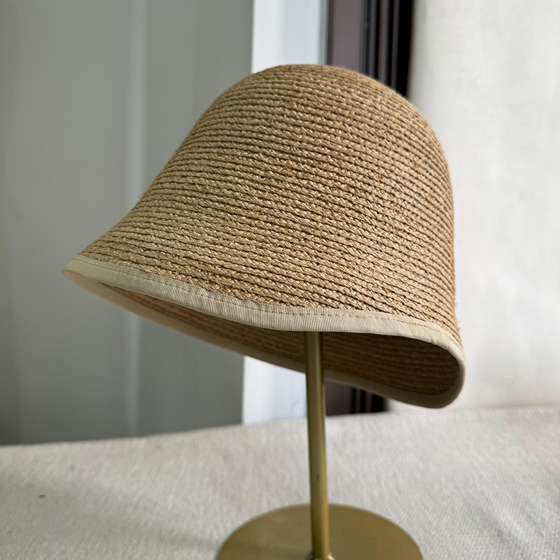 出日本款天然拉菲草帽轻薄透气防晒遮阳草帽春夏时尚水桶帽子女潮