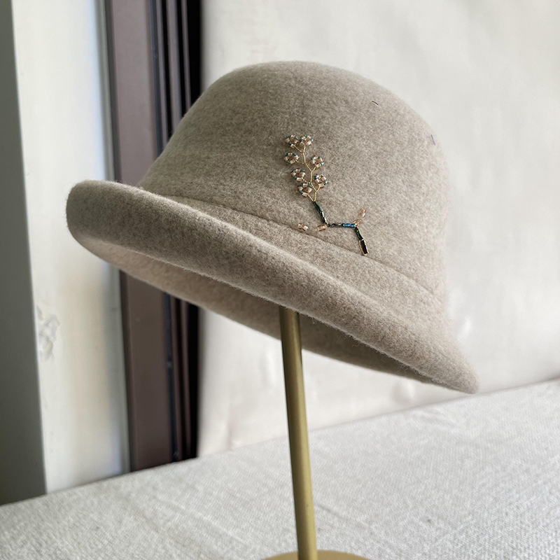 红色羊毛呢卷边渔夫帽子女秋冬保暖百搭盆帽中老年可折叠妈妈礼帽