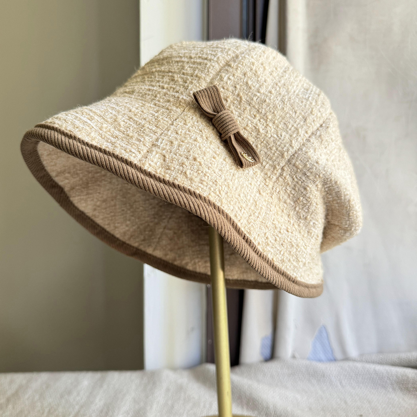 2025年秋冬复古羊毛渔夫帽女时尚复古可折叠保暖水桶帽显脸小盆帽