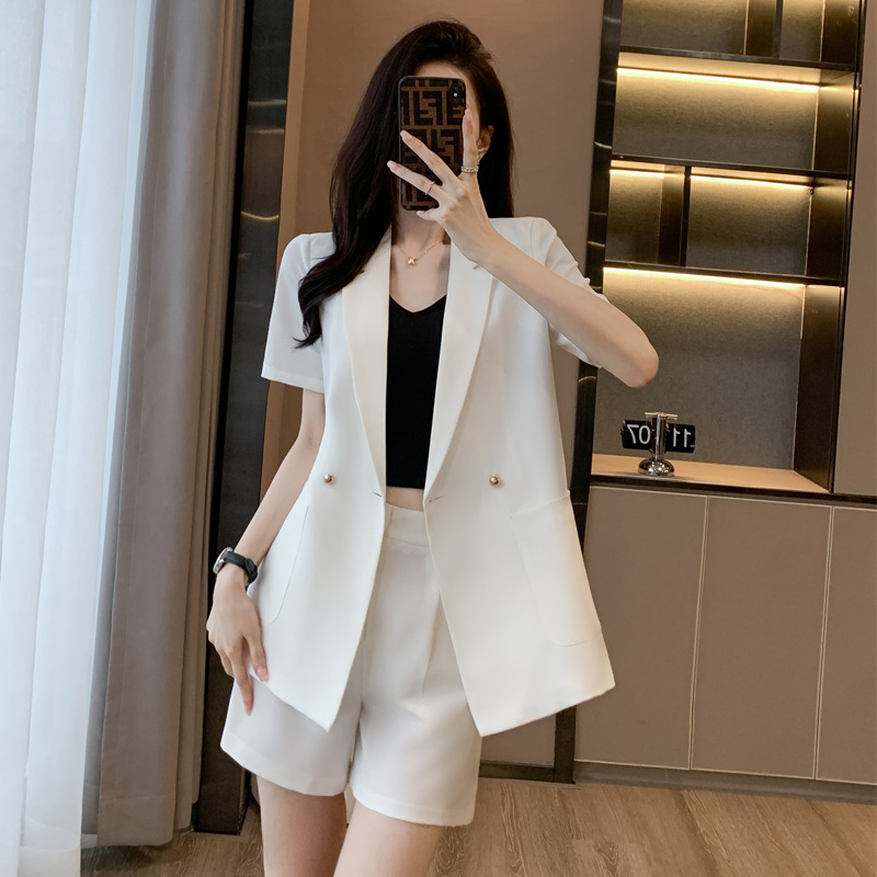 白色西装外套女夏季薄款2023新款高级感气质宽松短袖西服时尚套装