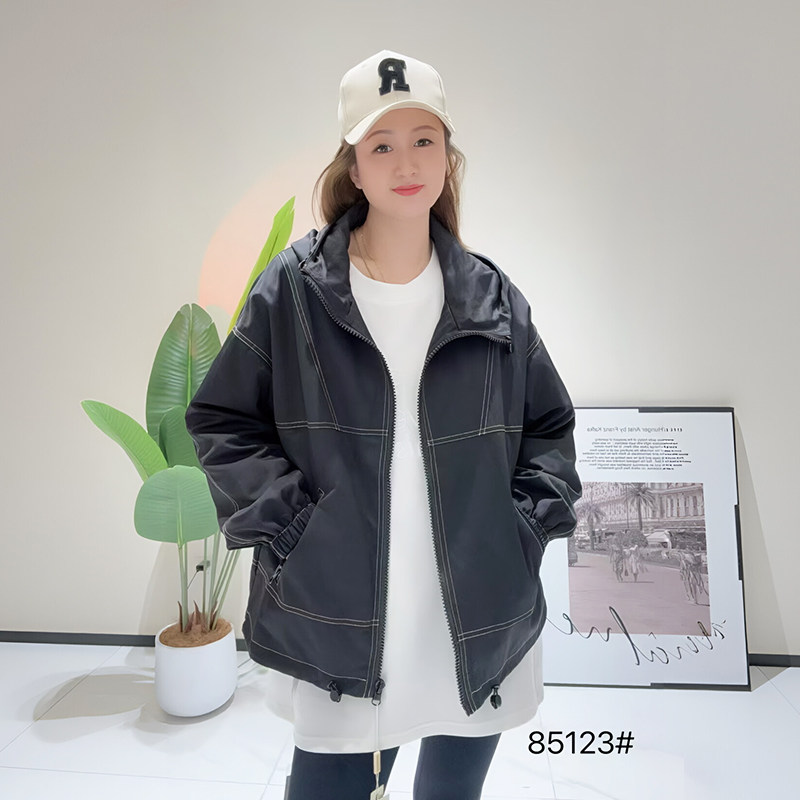 金影奇2026春季新款工装外套女宽松大码女连帽风衣百搭上衣85123