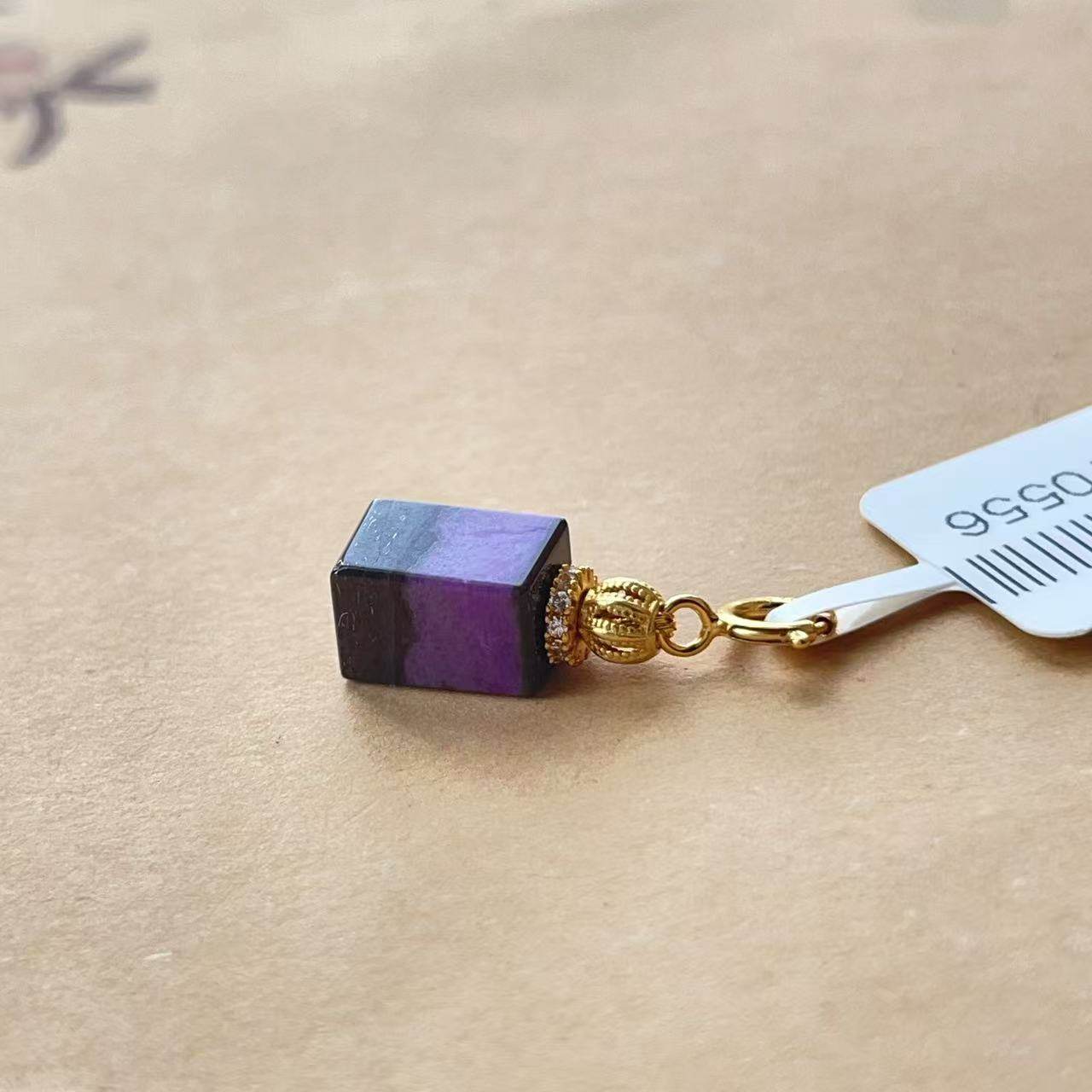 南非舒俱来夹层皇家紫四棱珠吊坠s925（东霓）AZB10556,珠宝/钻石/翡翠,手饰,淘宝优惠券,粉丝福利购,淘宝优惠卷