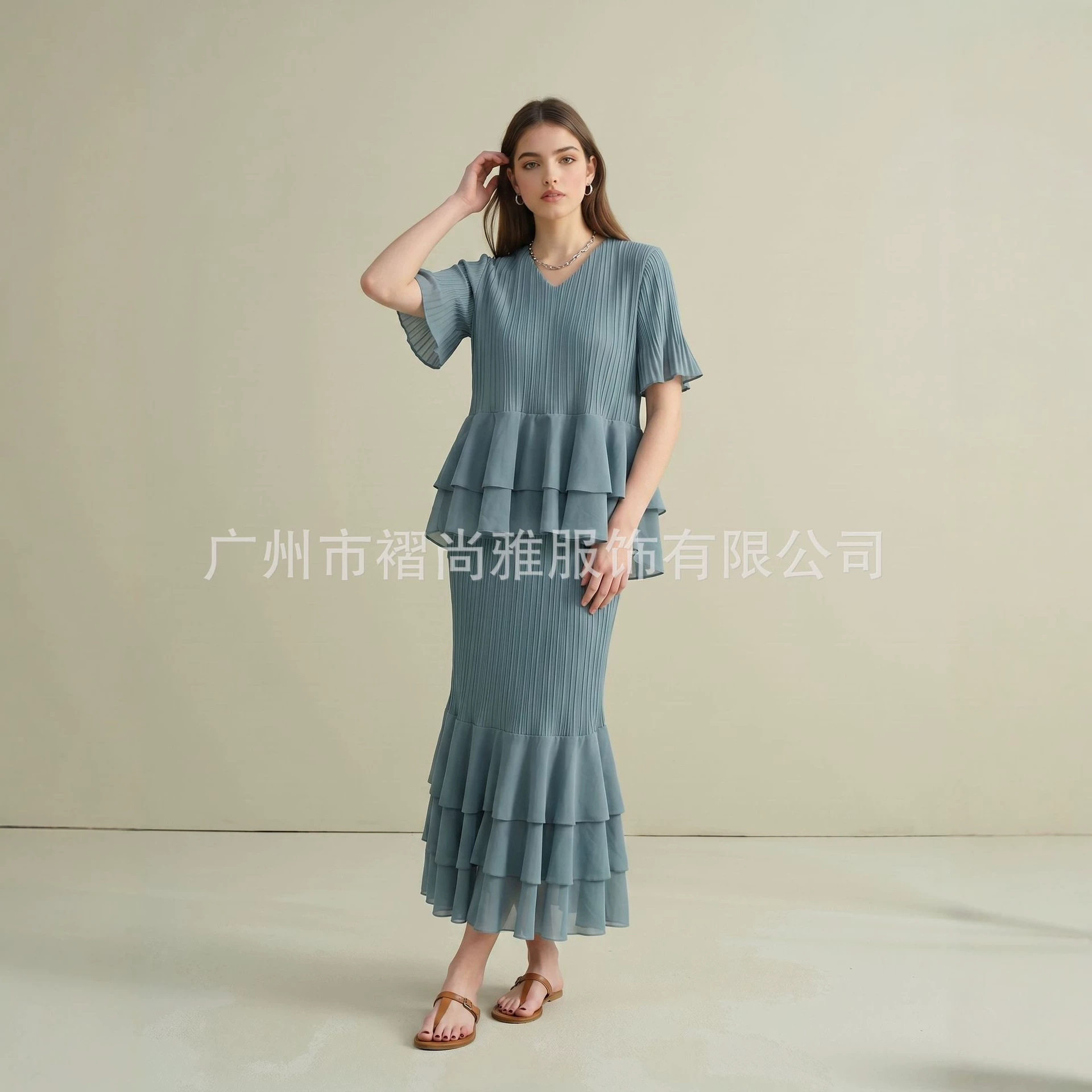 厂家直供夏季新款甜美小v领上衣荷叶边公主风优雅套装女新潮优雅
