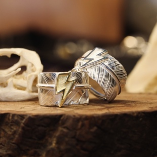 【溪迟】鹫见太郎 18k金闪电 银羽毛戒指 开口可调节