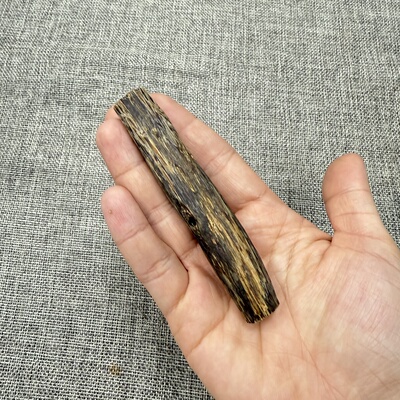 天然棋楠老料树心油手把件熏香料12.6克