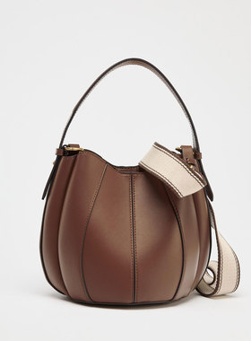 ZA2025夏季新品女包时尚百搭缉线饰束口包拼接通勤手提斜挎水桶包