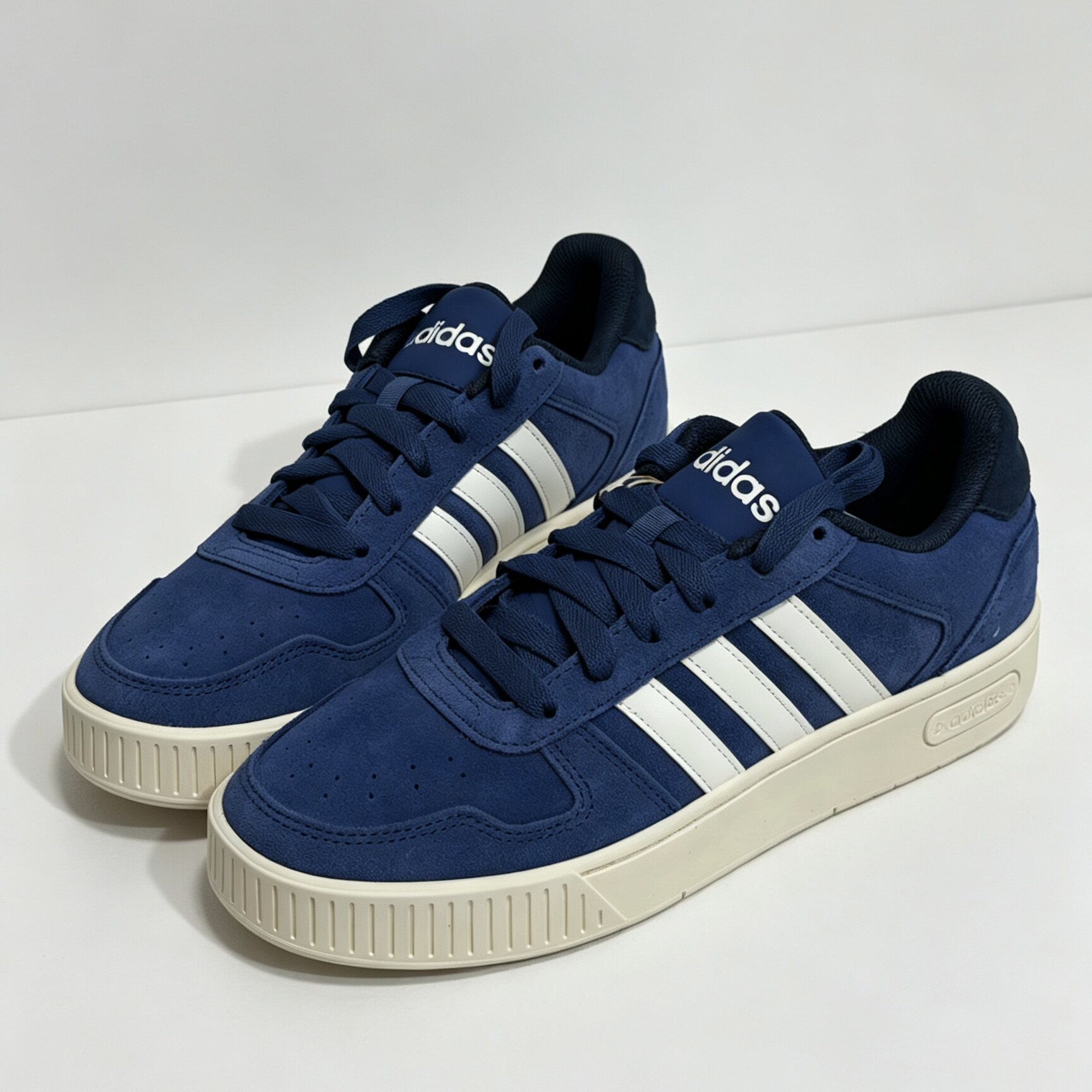 Adidas阿迪达斯 D-PAD CLASSIC小锯齿男女复古低帮休闲板鞋KZ5570