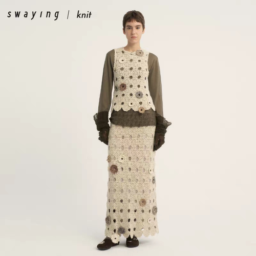SWAYING KNIT 26PS 钩针圆环装饰摆裙搭配钩花圆环装饰背心 W13