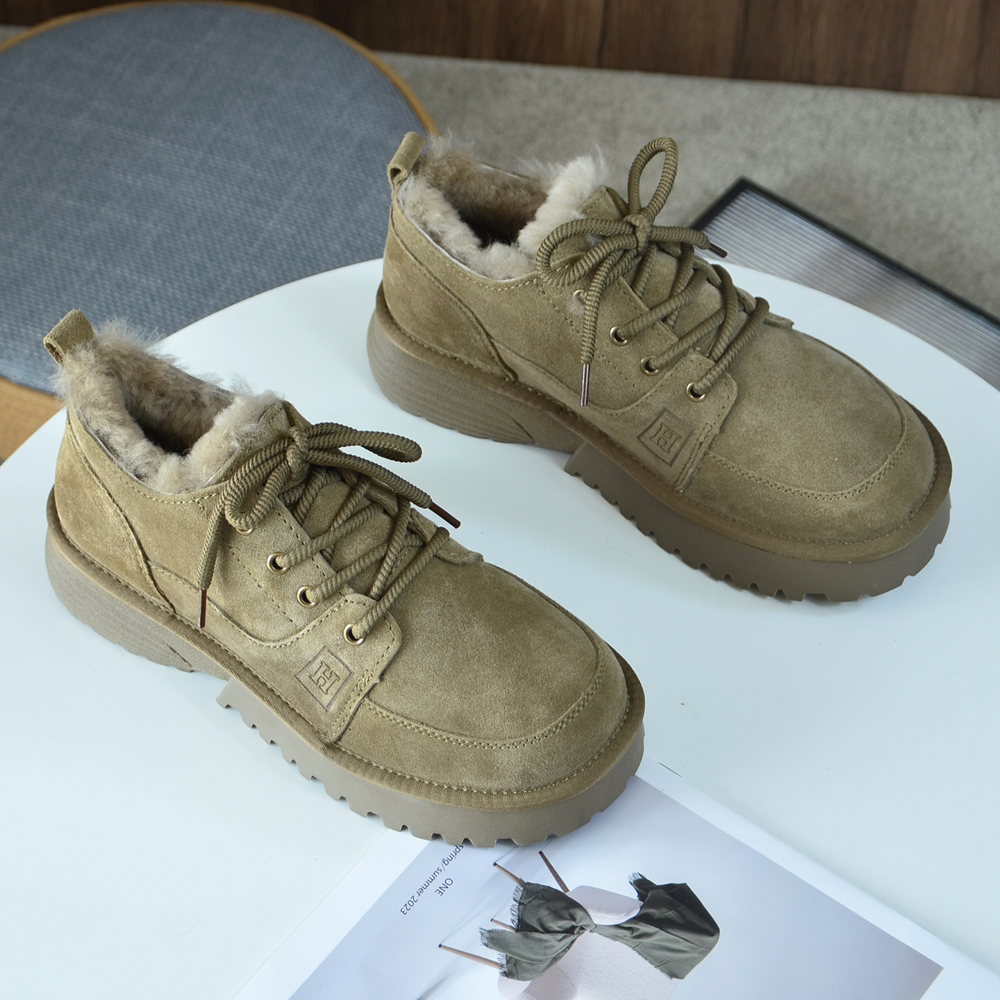 系带全羊毛雪地靴男款厚底防滑