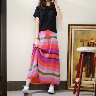 能惊艳到周围穿简单T恤 穿搭好 复古小众美裙 路人 大冯冯