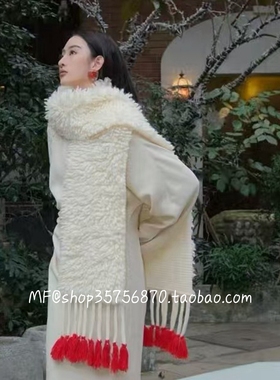 ZCY朱崇恽专柜正品毛绒感围巾披肩新年好物设计款 C2FZ43043 2980