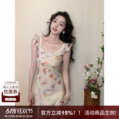 蝴蝶花纹U型领连衣裙收腰长裙
