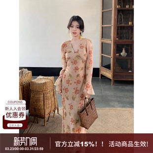 莞尔 显瘦长款 SYT自制 修身 连衣裙 大花朵设计温柔风v领喇叭袖