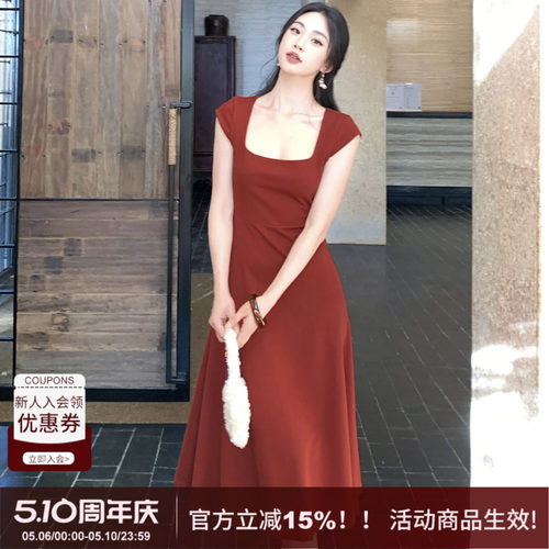 爆款改短简约方领显瘦连衣裙