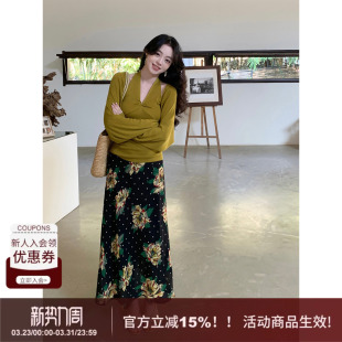 民族风大花朵黑色波点度假宽松型显瘦A字半身裙 SYT自制 翩然