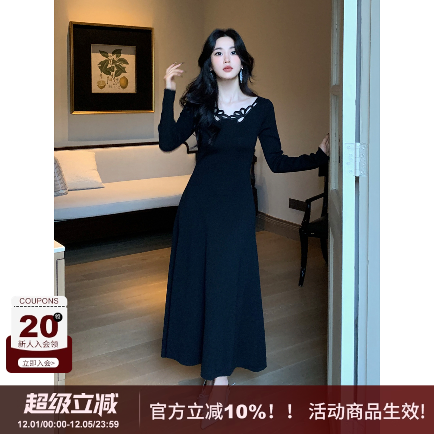 SYT自制黑色花朵镂空针织连衣裙