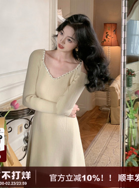 SYT自制 纯欲水钻桃心领针织连衣裙显瘦包臀裙女秋冬内搭打底长裙