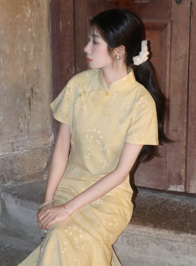 黄栗古法全开襟旗袍新中式奶黄色2025新款高考送考夏季气质宽松女