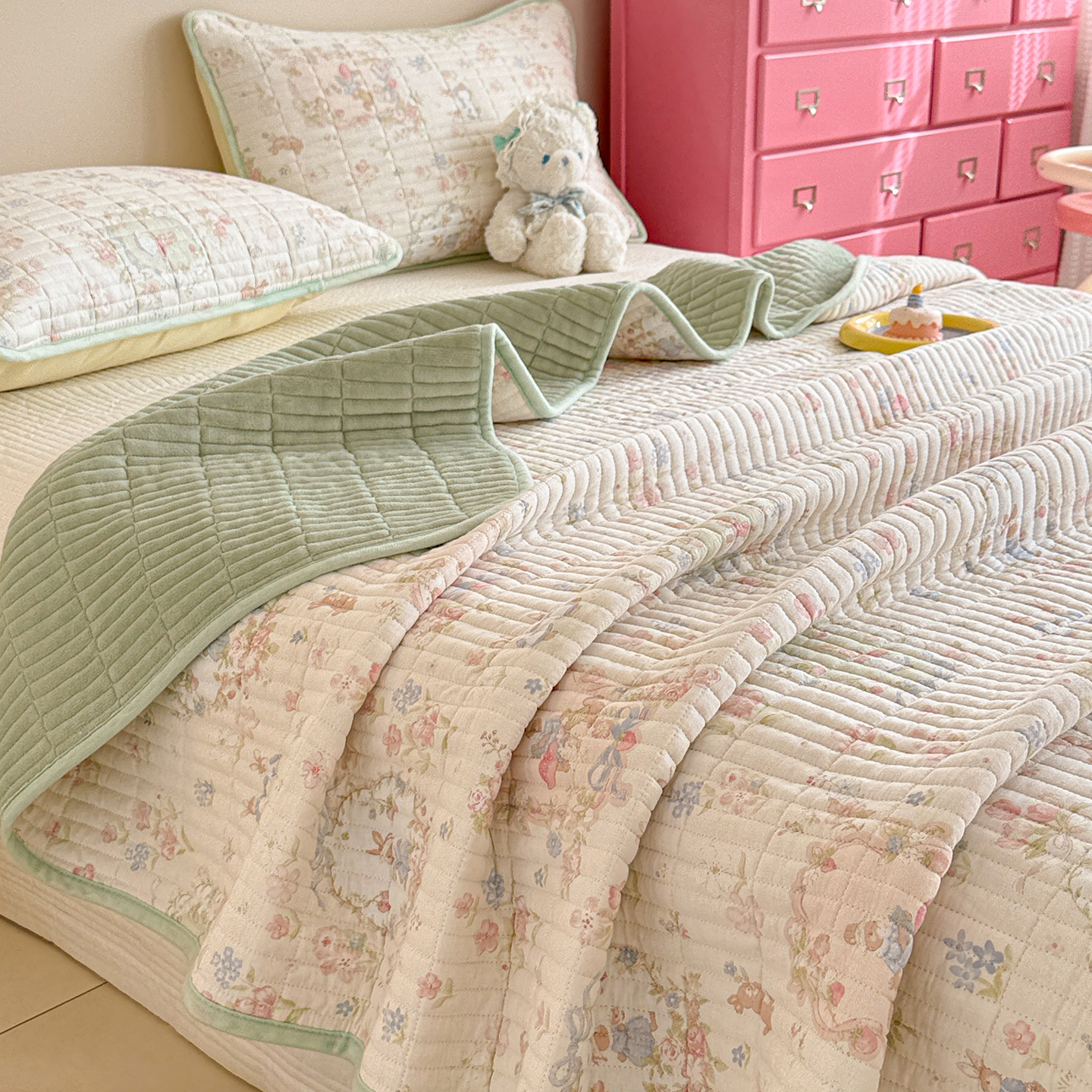 一面全棉一面绒床盖丨四季通用