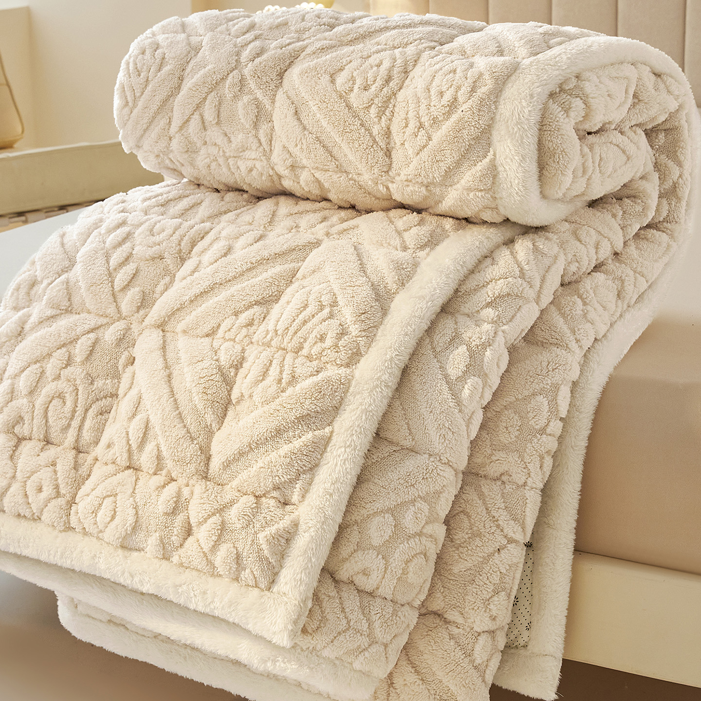 【加绒加厚】塔芙绒亲肤保暖床垫