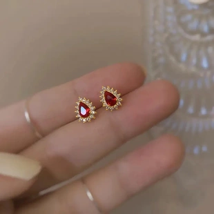 Red Stud Earrings Delicate Charming Female Bright