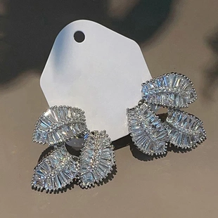 Earrings Pierced Female Silver Bright Gorgeous Color Leaf