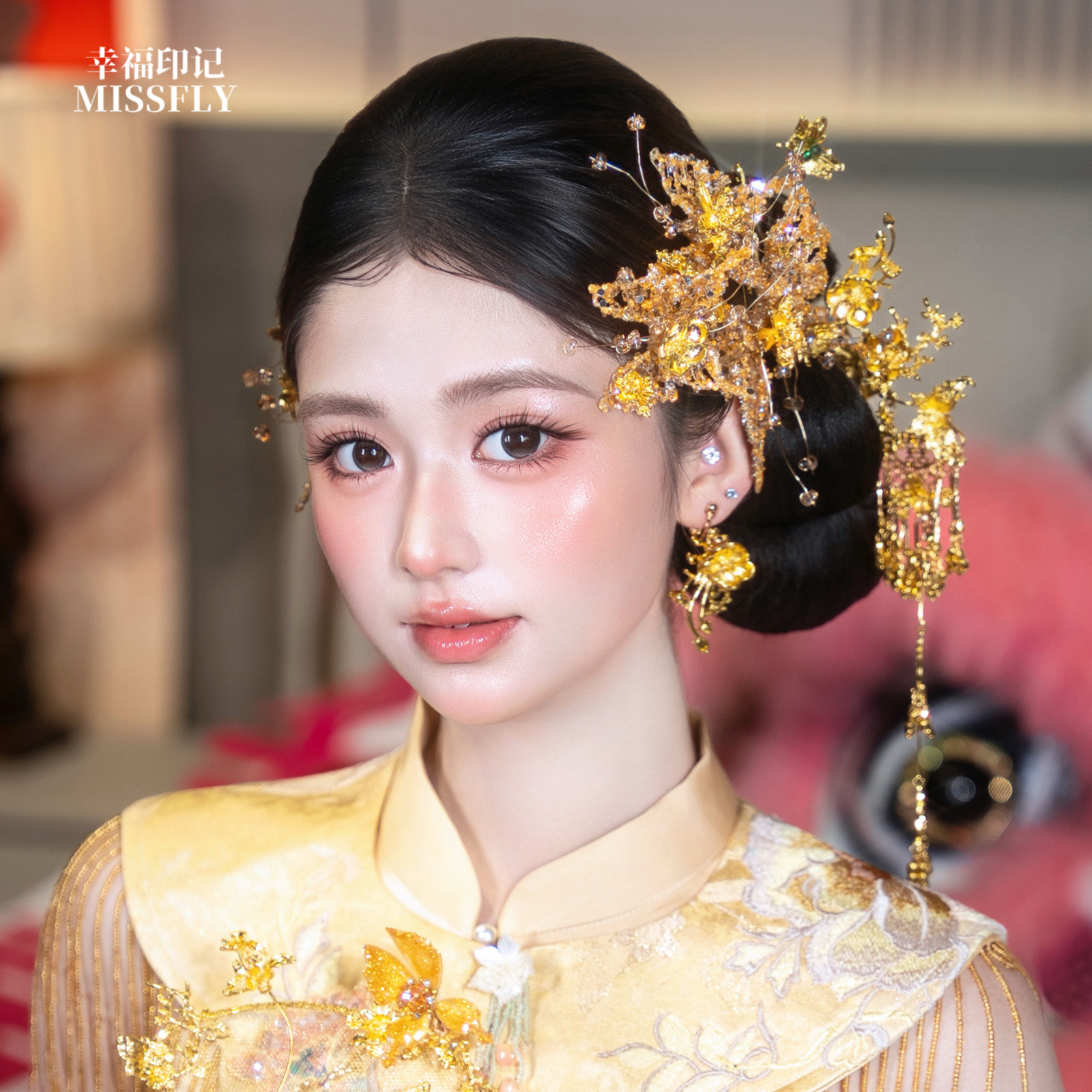浅色新中式头饰新娘发饰秀禾旗袍晨袍龙凤褂金色蝴蝶超仙减龄凤钗