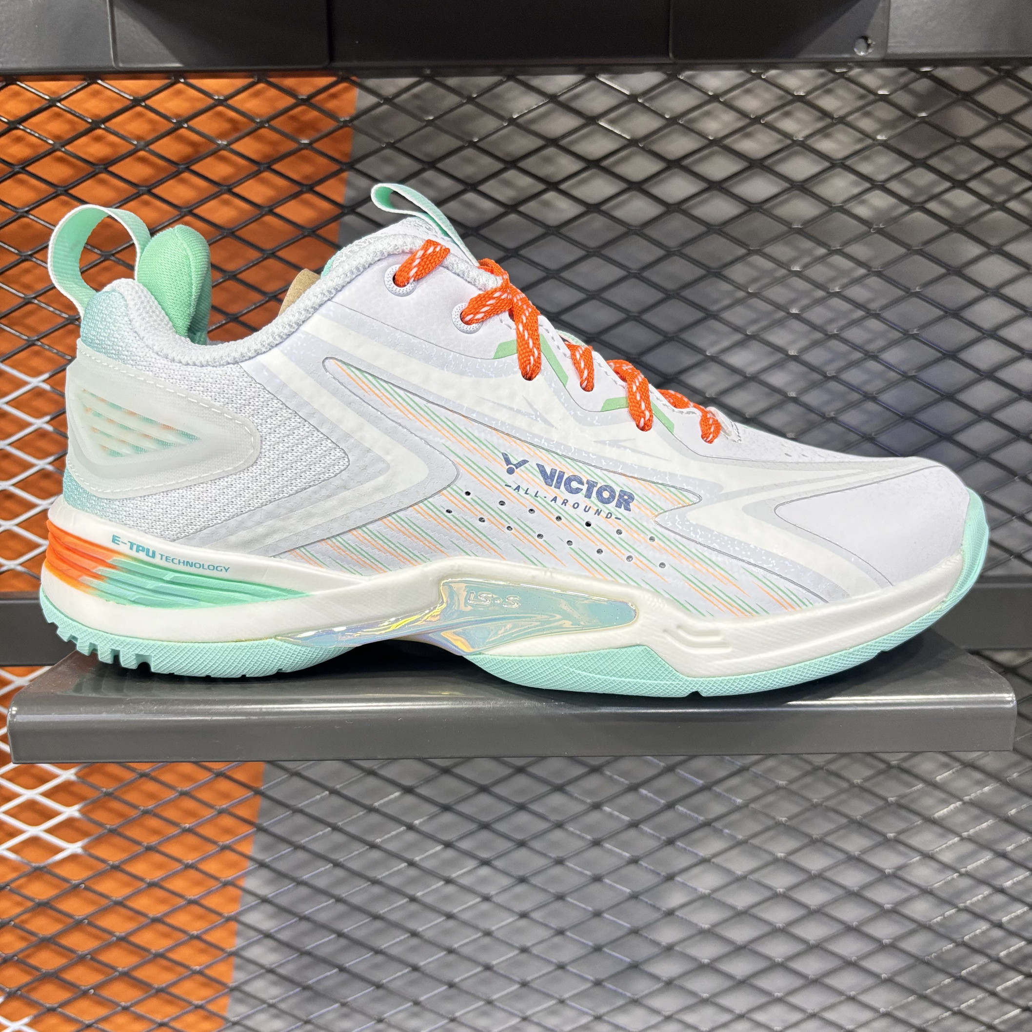 新款正品victor胜利威克多李梓嘉羽毛球鞋A970NL/NitroLite氮气