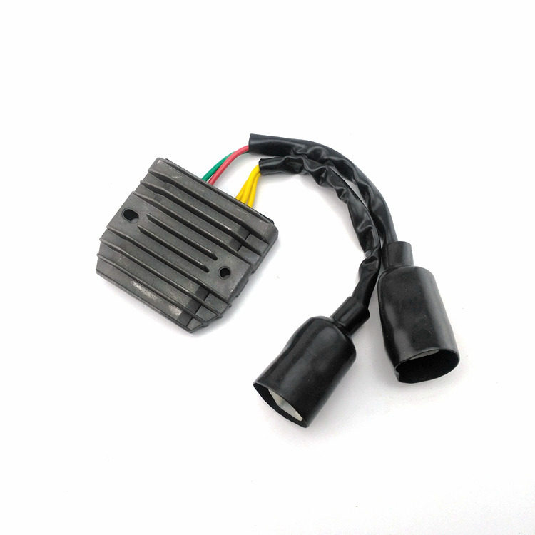 适用于雅马哈 FORZA X MF08 EX  摩托车整流器稳压器 充电器