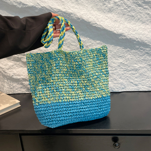 2026新款休闲单肩包蓝色海边度假风草编包大容量手工编织包玫红色