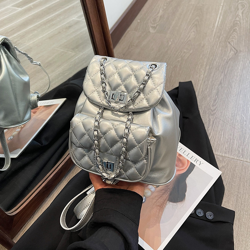 包包女2024新款夏天时尚大容量小众上课通勤链条小香风银色双肩包,箱包皮具/热销女包/男包,双肩背包,淘宝优惠券,粉丝福利购,淘宝优惠卷