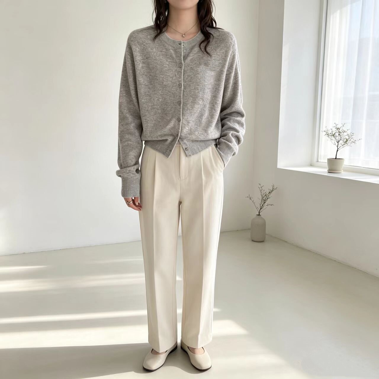 早秋小M标羊毛针织显瘦小开衫女