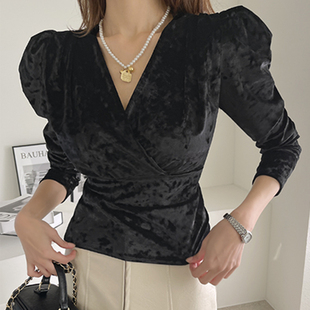 金丝绒上衣女秋装2024新款法式V领泡泡袖修身显瘦长袖T恤气质小衫