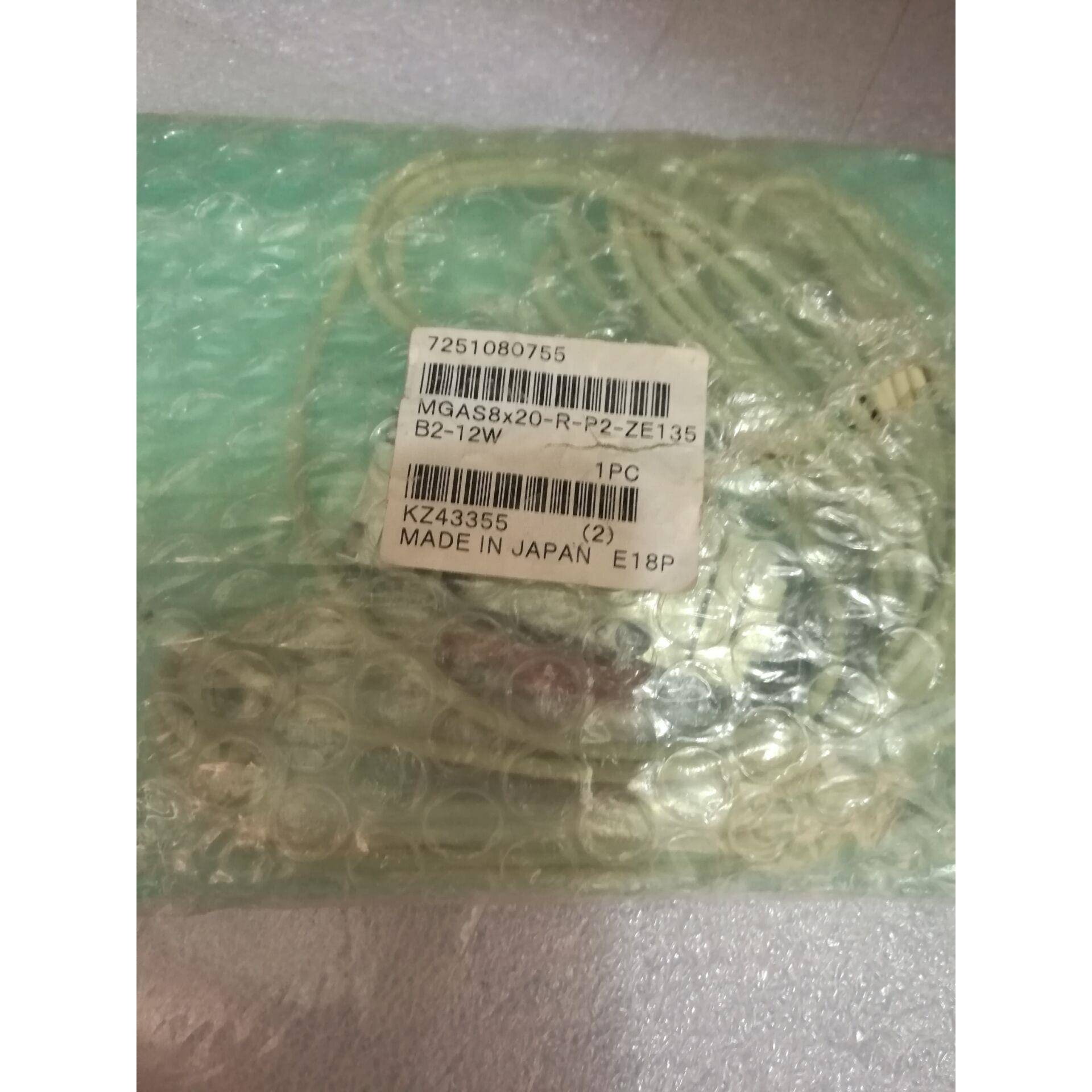 原装正品全新正品小金井滑台气缸 MGAS820-R-P2-ZE135B2-12W 实图