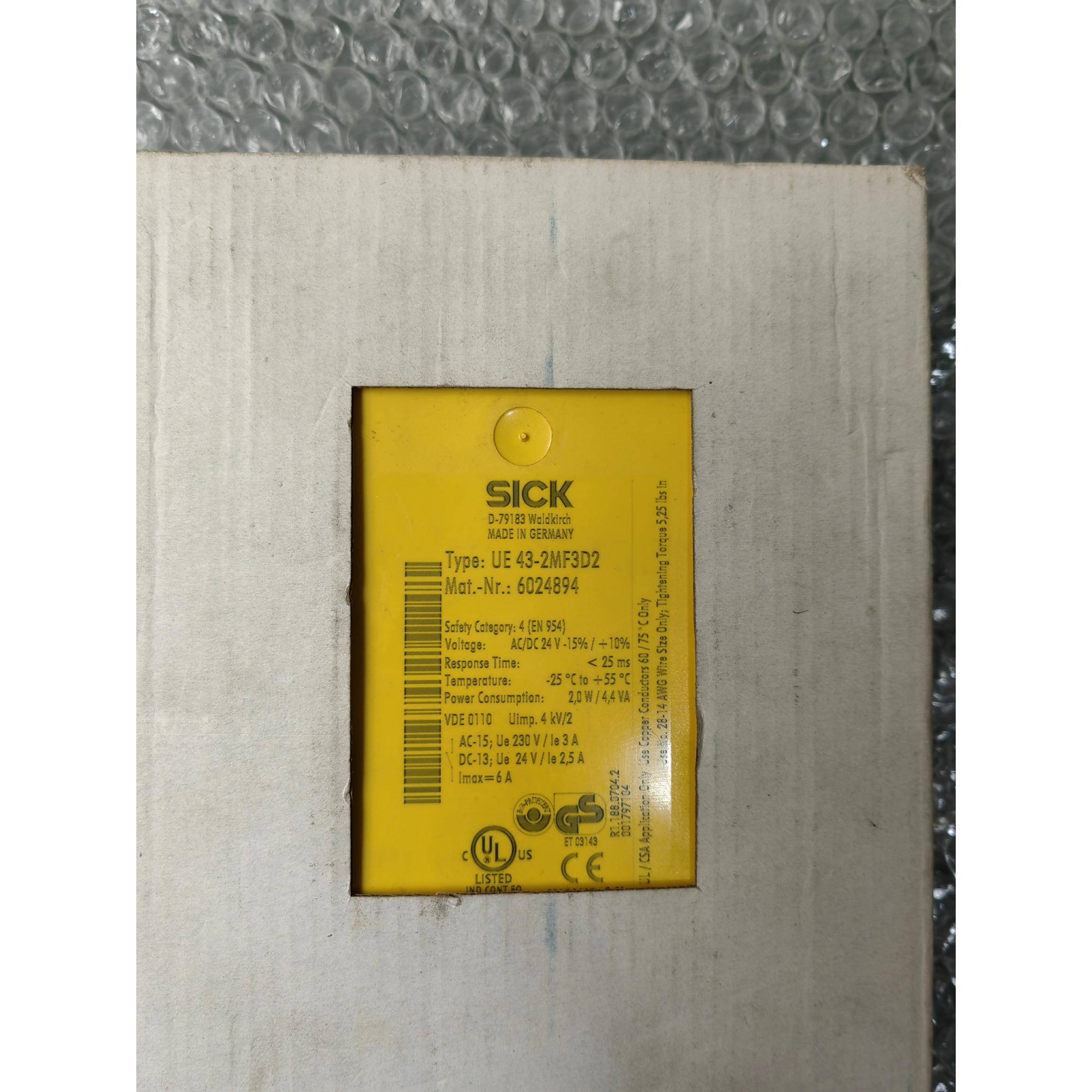 原装正品全新正品 SICK施克 UE43-2MF3D2 实物拍摄 现货功能包好