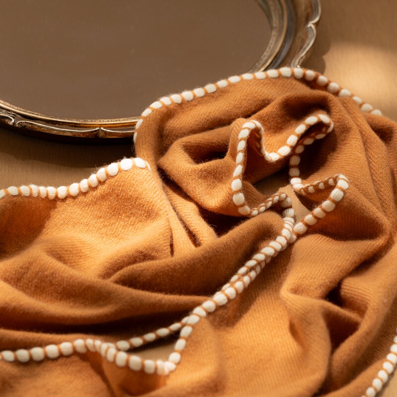 梭织纯山羊绒围巾披肩围脖护颈女