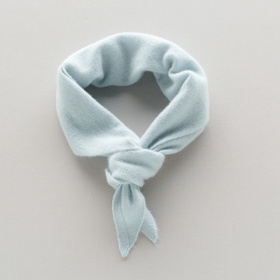 小众走秀款100%纯山羊绒三角小围巾女薄款小披肩情侣款护颈围脖