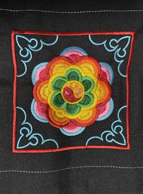 土族服饰绣片 青海甘肃土族民族服饰围腰机绣刺绣绣片布贴辅料